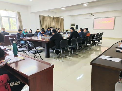 凝心聚力深化改革 計(jì)算機(jī)科學(xué)與技術(shù)學(xué)院召開全面提升研究生培養(yǎng)質(zhì)量專題研討會